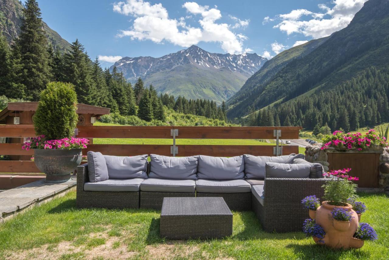 Hotel Sonnblick Sankt Leonhard im Pitztal Exteriér fotografie